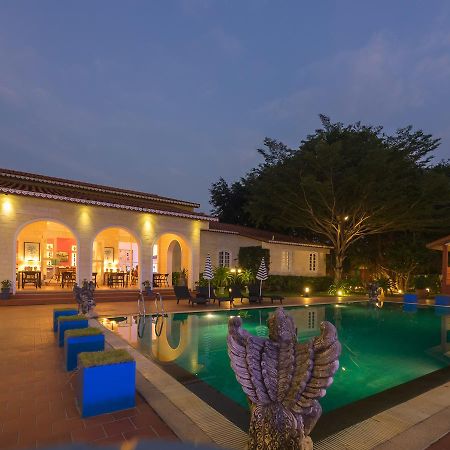 Pictory Garden Resort Sattahip Esterno foto