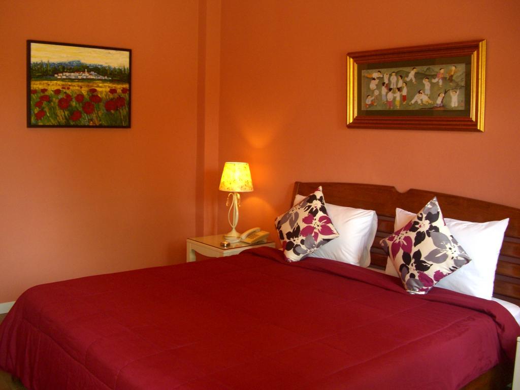 Pictory Garden Resort Sattahip Esterno foto