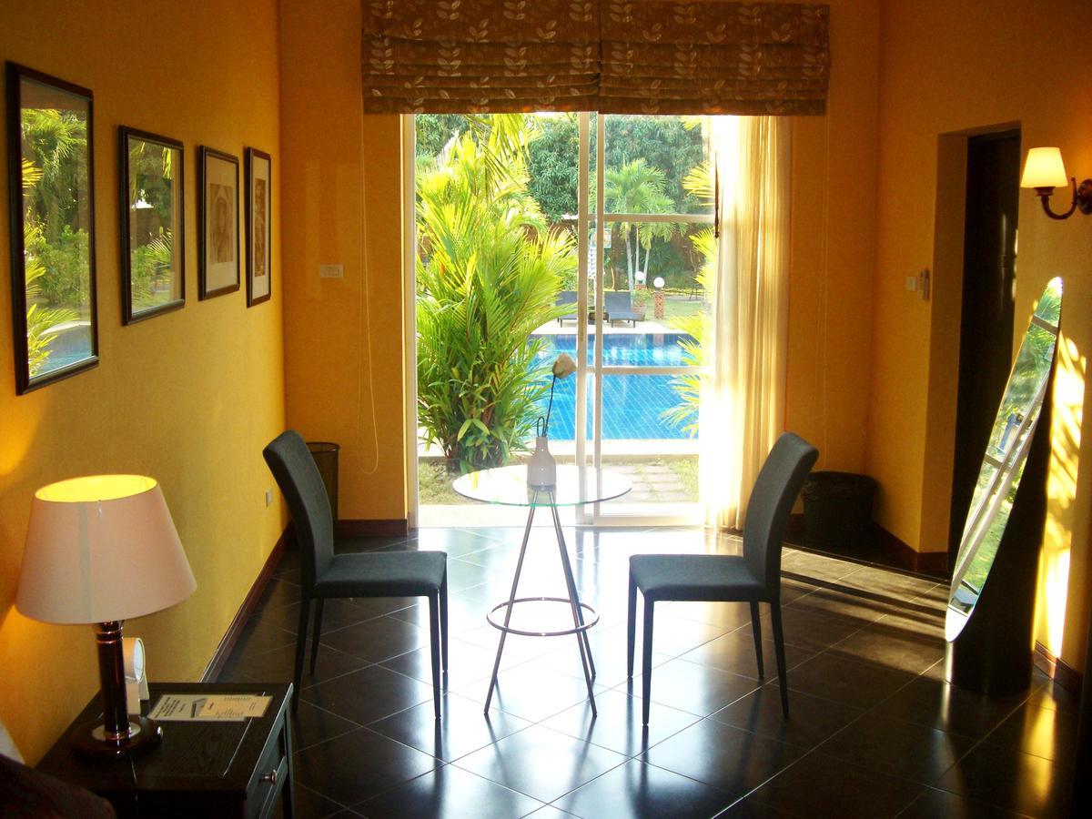 Pictory Garden Resort Sattahip Camera foto